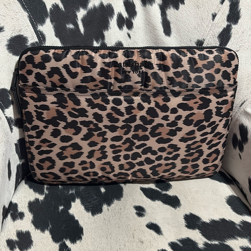 NWOT Kate Spade Leopard Print Laptop Sleeve